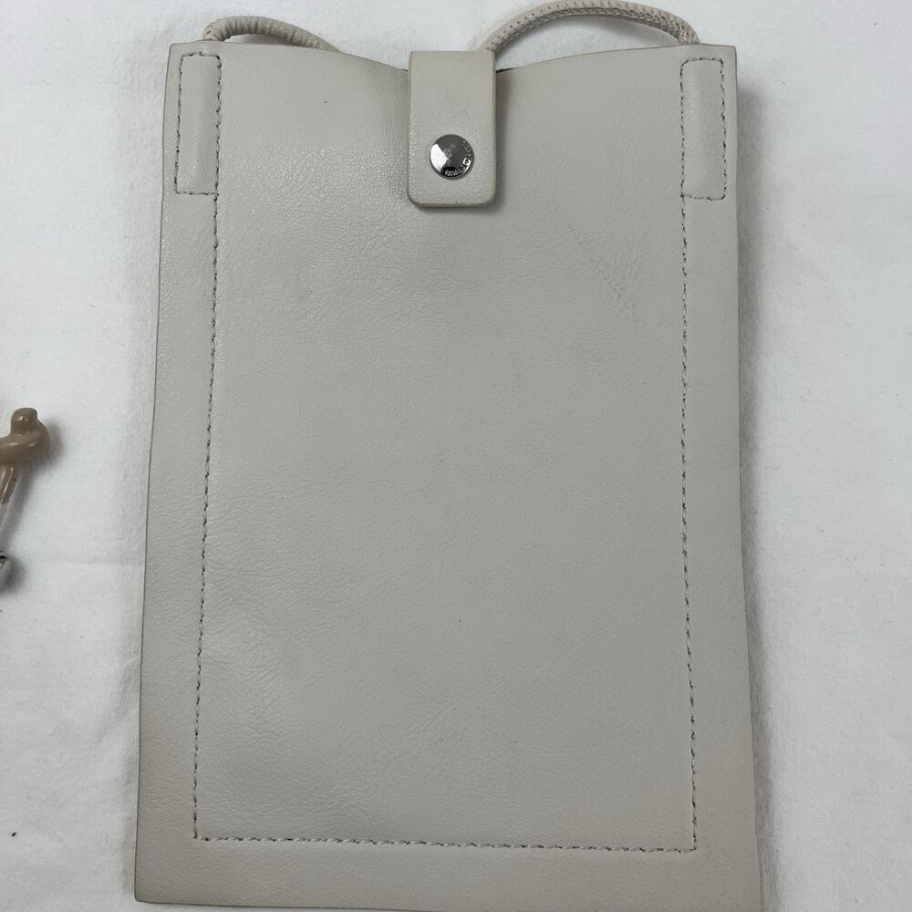Bimba y Lola Mini Leather Crossbody Phone Bag Off White Logo Embossed - Picture 5 of 7